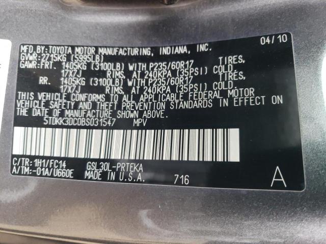 5TDKK3DC0BS031547 - 2011 TOYOTA SIENNA LE GRAY photo 10