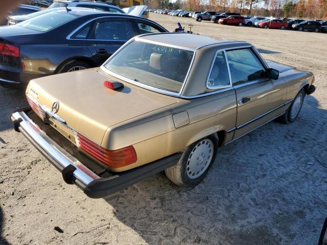 WDBBA48D3HA063666 - 1987 MERCEDES-BENZ 560 SL GOLD photo 3