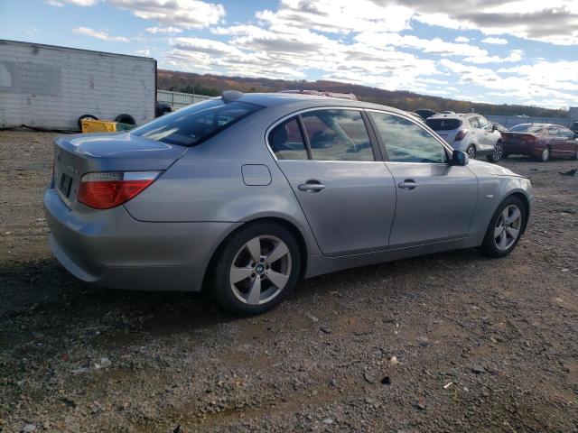 WBANF33567CS41824 - 2007 BMW 525 XI GRAY photo 3