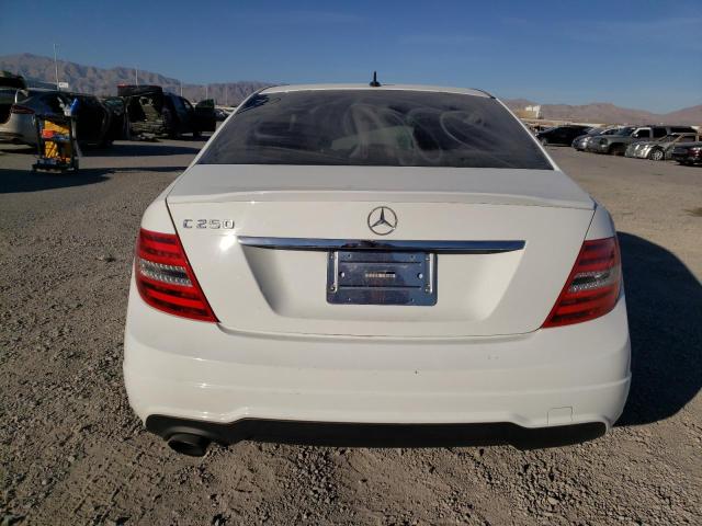 WDDGF4HBXDA777933 - 2013 MERCEDES-BENZ C 250 WHITE photo 6