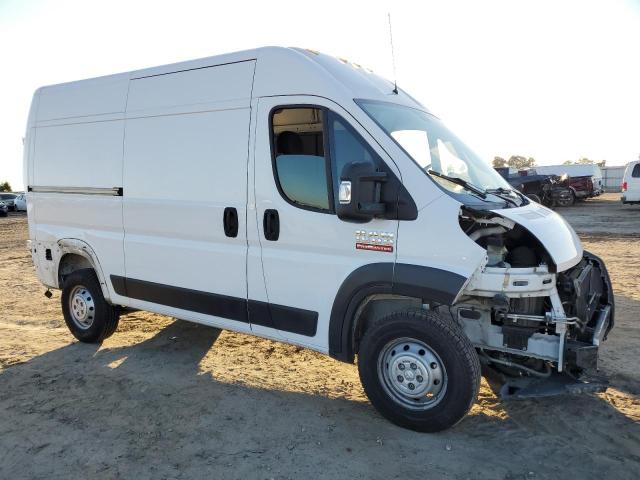 3C6TRVBG0KE543182 - 2019 RAM PROMASTER WHITE photo 4
