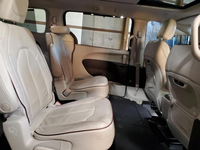 2C4RC1GG3LR275587 - 2020 CHRYSLER PACIFICA L GRAY photo 11