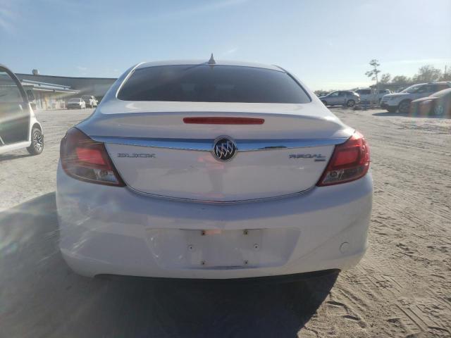 W04GP5EC2B1006786 - 2011 BUICK REGAL CXL WHITE photo 6