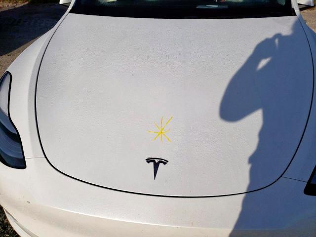 5YJYGDEE7LF049857 - 2020 TESLA MODEL Y أبيض صورة 7