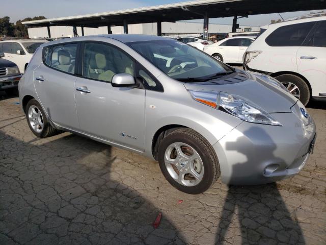 JN1AZ0CP7BT009446 - 2011 NISSAN LEAF SV SILVER photo 4