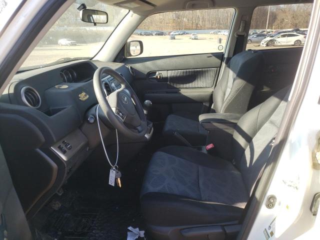 JTLZE4FE0CJ027608 - 2012 TOYOTA SCION XB თეთრი ფოტო 7