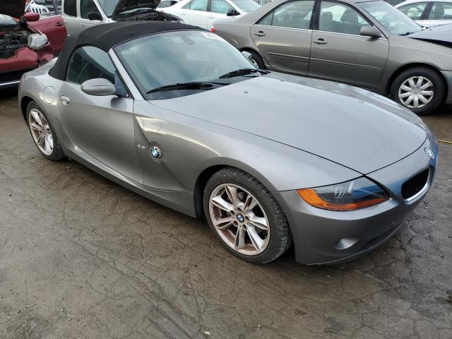 4USBT33454LS48694 - 2004 BMW Z4 2.5 SILVER photo 4