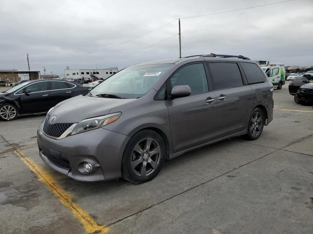 5TDXZ3DC5HS816561 - 2017 TOYOTA SIENNA SE GRAY photo 1