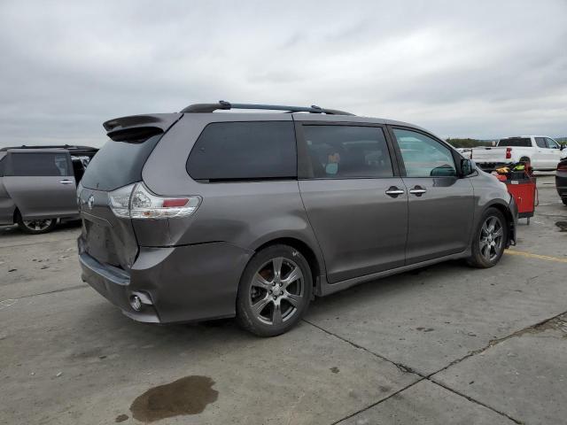 5TDXZ3DC5HS816561 - 2017 TOYOTA SIENNA SE GRAY photo 3