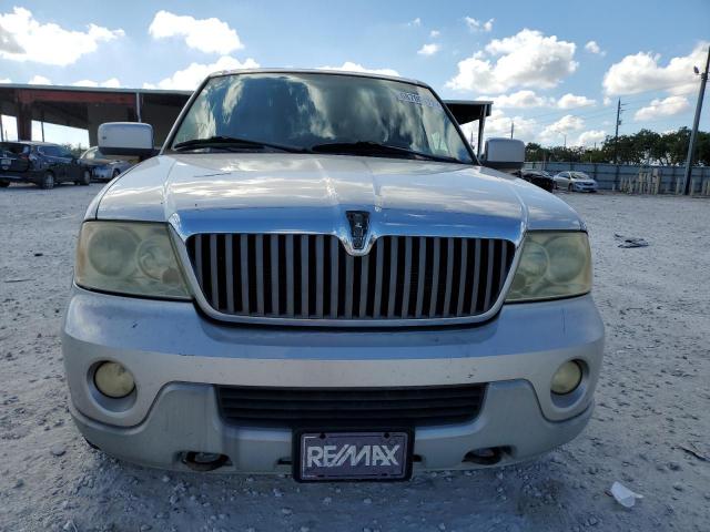 5LMFU27R94LJ28815 - 2004 LINCOLN NAVIGATOR SILVER photo 5