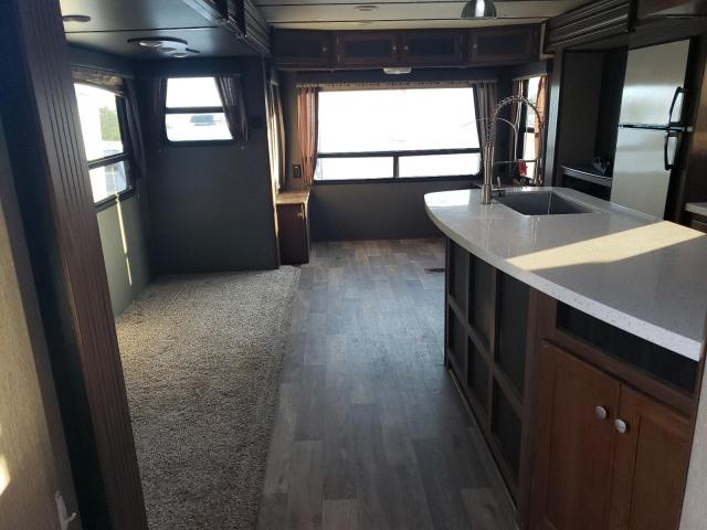 4YDT31928J1530174 - 2018 KEYSTONE SPRINTER BEIGE photo 6