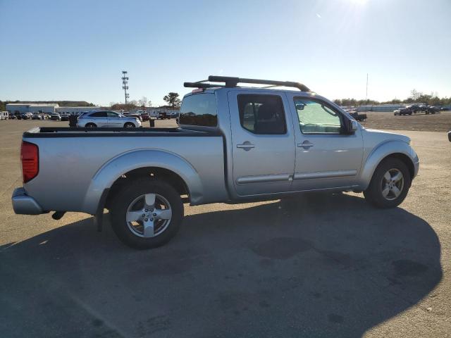 1N6AD09W48C425860 - 2008 NISSAN FRONTIER C SILVER photo 3