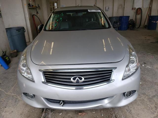 JN1CV6AP8FM503566 - 2015 INFINITI Q40 SILVER photo 5