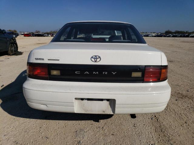 JT2SK11E5N0039797 - 1992 TOYOTA CAMRY DLX WHITE photo 6