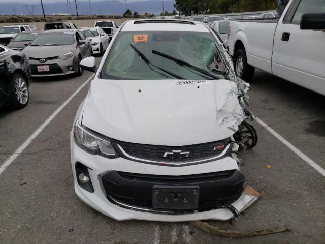 1G1JF5SB9K4118017 - 2019 CHEVROLET SONIC PREM WHITE photo 5