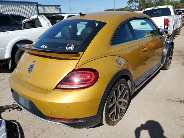 3VWS17AT9HM629642 - 2017 VOLKSWAGEN BEETLE DUN GOLD photo 3