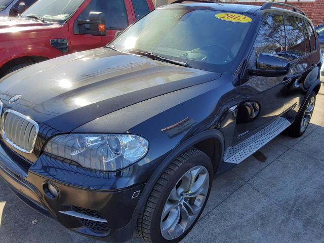 5UXZV8C58CL425546 - 2012 BMW X5 XDRIVE5 BLACK photo 2