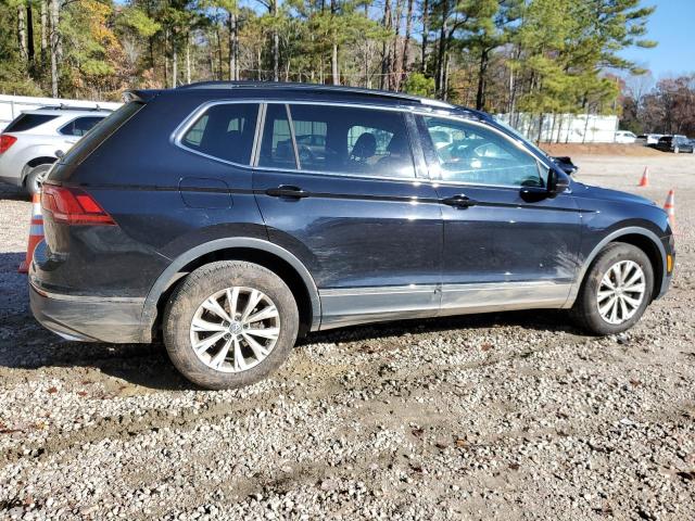 3VV3B7AX5JM****** - 2018 VOLKSWAGEN TIGUAN SE BLACK photo 3