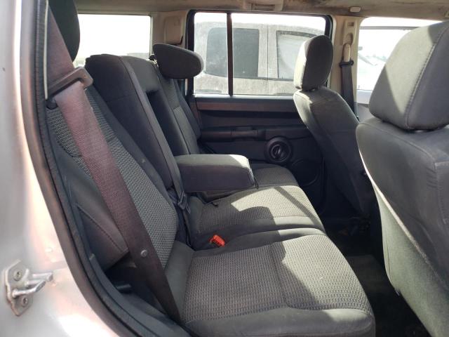 1J8HH48K48C141892 - 2008 JEEP COMMANDER 银色 照片 11