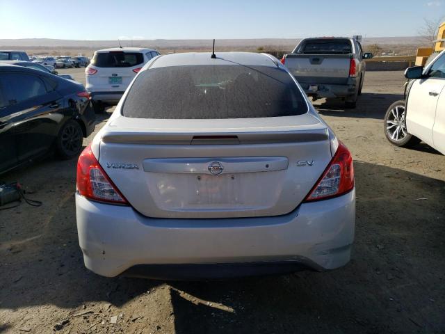 3N1CN7AP4FL821376 - 2015 NISSAN VERSA SILVER photo 6