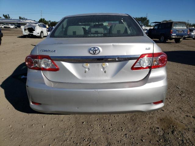 2T1BU4EE0DC941307 - 2013 TOYOTA COROLA SILVER photo 6