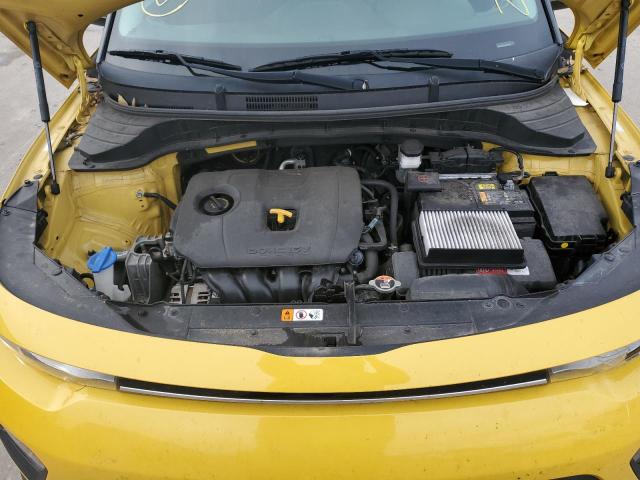 KNDJ23AU1L7115980 - 2020 KIA SOUL LX YELLOW photo 11