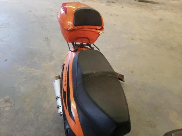 LB2G8TAA9G1002229 - 2016 OTHER MOPED ORANGE photo 10