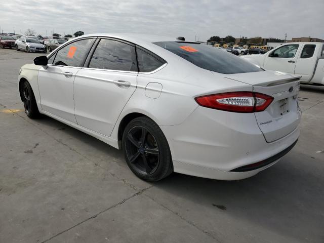 3FA6P0HDXGR245658 - 2016 FORD FUSION SE WHITE photo 2