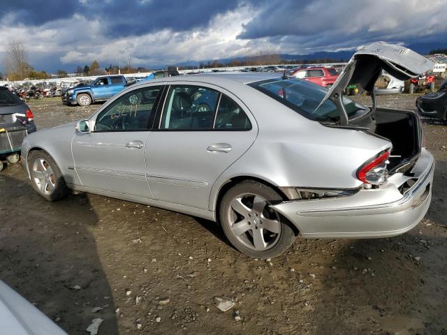 WDBUF65J43A107909 - 2003 MERCEDES-BENZ E 320 SILVER photo 2