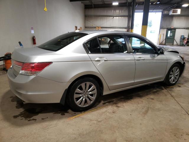 1HGCP2F86CA136599 - 2012 HONDA ACCORD EXL SILVER photo 3