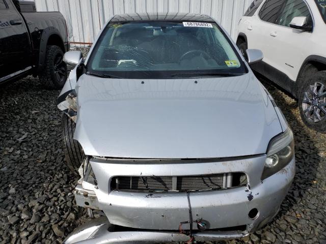 JTKDE177350033425 - 2005 TOYOTA SCION TC SILVER photo 5