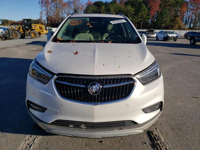 KL4CJDSB2HB020924 - 2017 BUICK ENCORE PRE WHITE photo 5