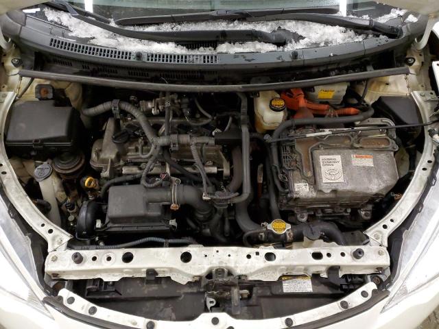 JTDKDTB32C1524139 - 2012 TOYOTA PRIUS C თეთრი ფოტო 11