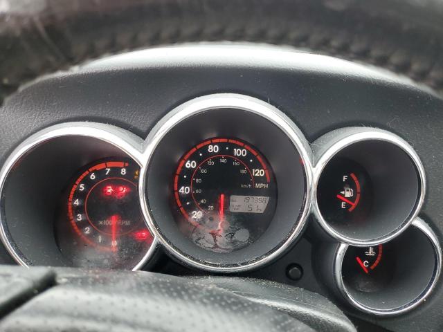 2T1KR32E65C474329 - 2005 TOYOTA MATRIX 白色 照片 9