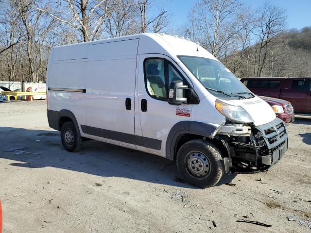 3C6TRVCG1JE138963 - 2018 RAM PROMASTER WHITE photo 4