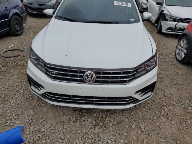 1VWAA7A35JC031731 - 2018 VOLKSWAGEN PASSAT S WHITE photo 11