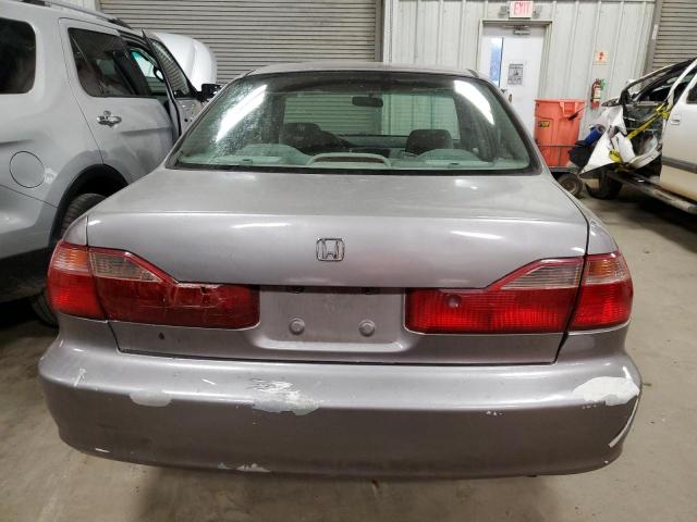 1HGCG5651YA096740 - 2000 HONDA ACCORD DX GRAY photo 6