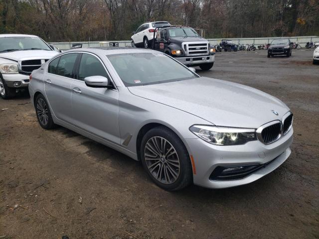 WBAJA9C5XJB033099 - 2018 BMW 530E SILVER photo 4