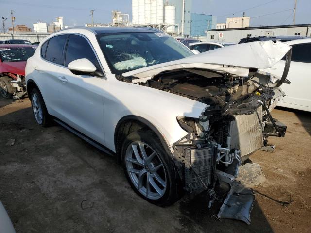 ZASPAKBN3K7C41410 - 2019 ALFA ROMEO STELVIO TI WHITE photo 4