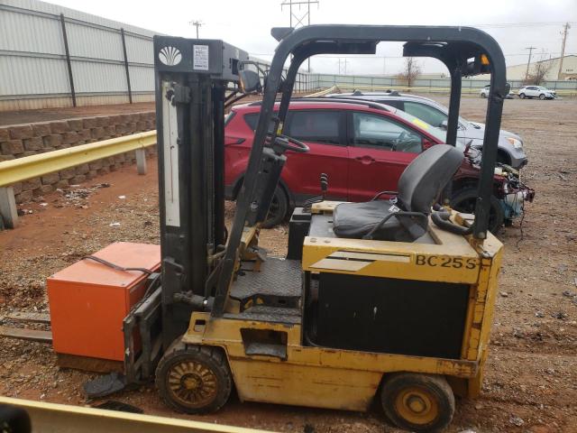 12132022 - 2010 DAEWOO FORKLIFT YELLOW photo 5