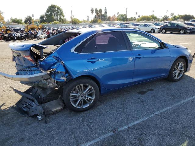4T1BF1FK0HU674722 - 2017 TOYOTA CAMRY LE BLUE photo 3