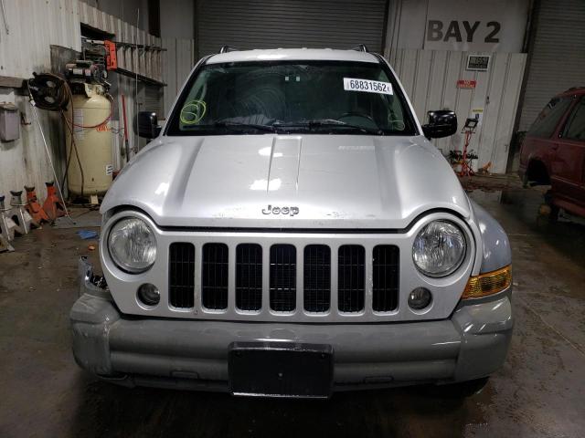 1J4GL48K35W530187 - 2005 JEEP LIBERTY SP SILVER photo 5