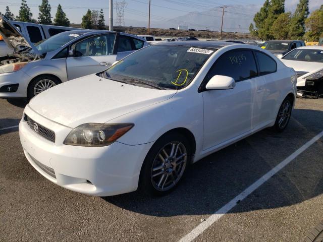 JTKDE167280271403 - 2008 TOYOTA SCION TC WHITE photo 1