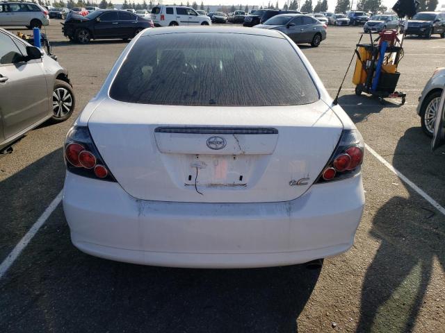 JTKDE167280271403 - 2008 TOYOTA SCION TC WHITE photo 6