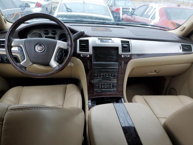 1GYS4CEFXBR172380 - 2011 CADILLAC ESCALADE P BEIGE photo 8