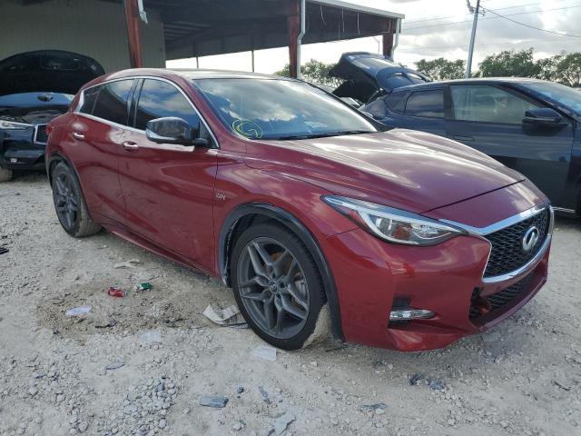 SJKCH5CP8JA044154 - 2018 INFINITI QX30 BASE RED photo 4