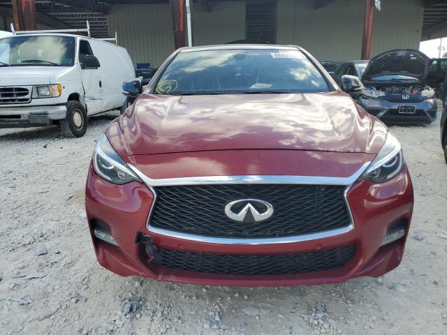 SJKCH5CP8JA044154 - 2018 INFINITI QX30 BASE RED photo 5