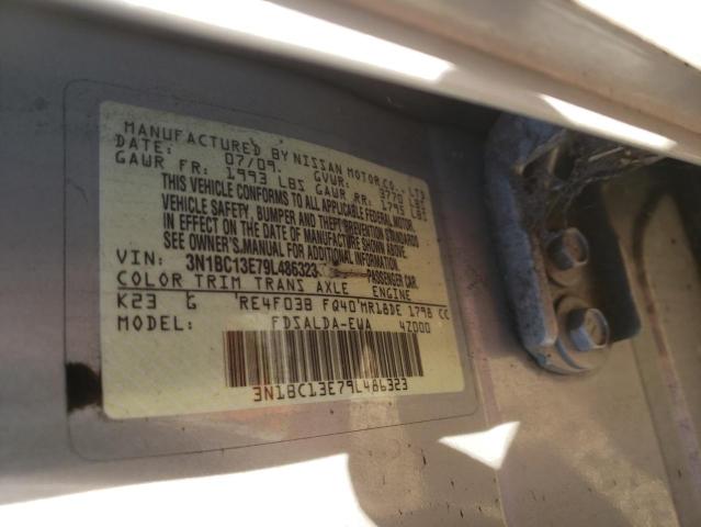 3N1BC13E79L486323 - 2009 NISSAN VERSA SILVER photo 12