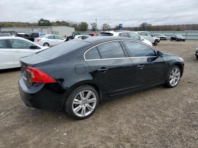 YV1902FH4D2182337 - 2013 VOLVO S60 T6 BLACK photo 3