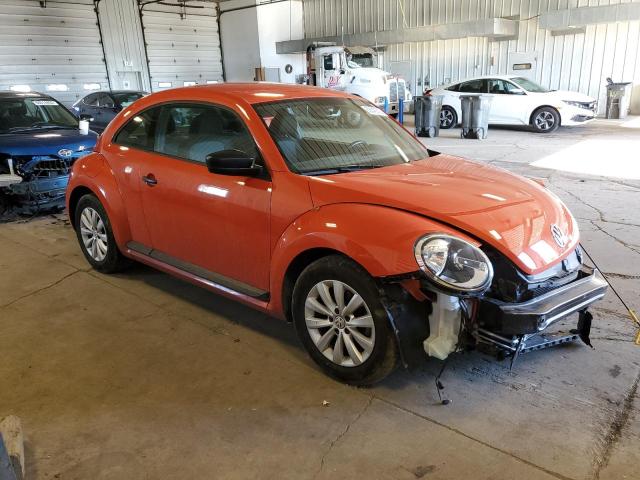 3VWFD7AT0JM711502 - 2018 VOLKSWAGEN BEETLE S ORANGE photo 4